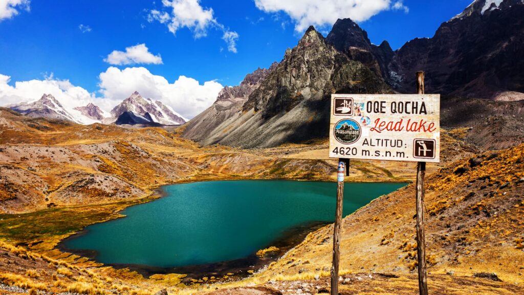 Tour 7 Lagunas del Ausangate: Circuito Turquesa de Cusco